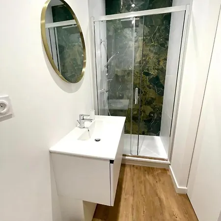 Appartement Climatisation, Ascenseur R5 Sublime T2 Neuf